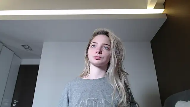 jessicahbelle online show from April 25, 3:42 am