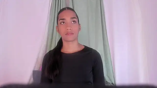 AnahiCollins online show from March 16, 11:58 am