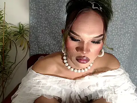 amandareddragon online show from December 20, 10:58 pm