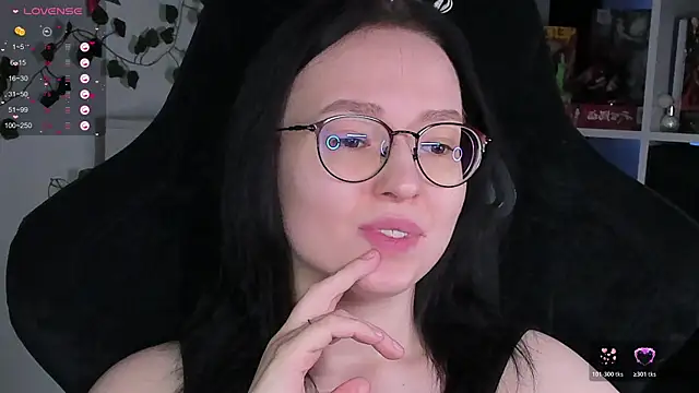 power robynn online show from November 6, 11:27 am