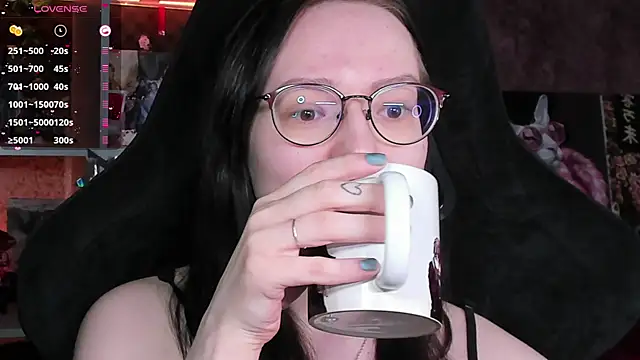 power robynn online show from April 24, 2:53 pm