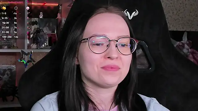 power robynn online show from April 18, 9:48 pm