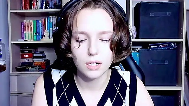 Diana-back online show from October 3, 4:34 pm