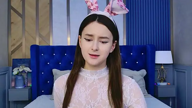 EvaSwen online show from April 4, 11:09 am