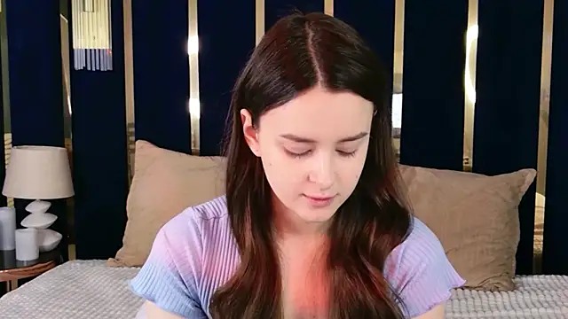 EvaSwen online show from March 28, 12:48 pm