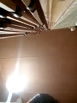 Apeesynka55211 online show from March 7, 9:33 pm