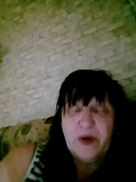 Apeesynka55211 online show from April 21, 1:29 pm