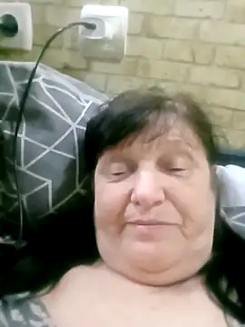 Apeesynka55211 online show from April 19, 6:32 pm