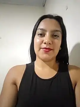 Snapshot of Sexy_Nayra_outdoors chatting on October 1, 3:33 am Sexy Nayra outdoors online show from October 1, 3:33 am