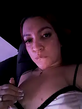 AriannaCooperr online show from October 7, 7:35 am