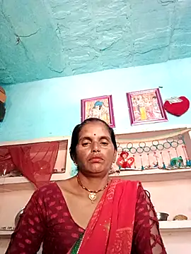 Snapshot of Mohni_cute chatting on October 12, 6:16 am Mohni cute online show from October 12, 6:16 am