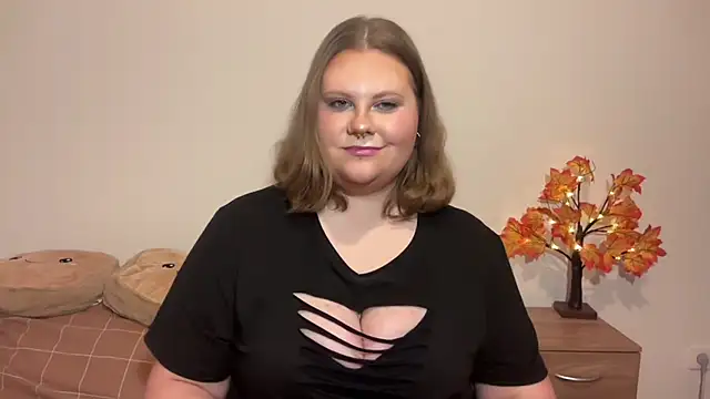 BriannaFlirty online show from November 16, 7:25 pm