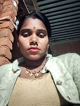 Katrina kaif143 online show from December 4, 3:57 pm