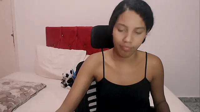 Snapshot of Tainara_ebony chatting on October 13, 7:49 pm Tainara ebony online show from October 13, 7:49 pm