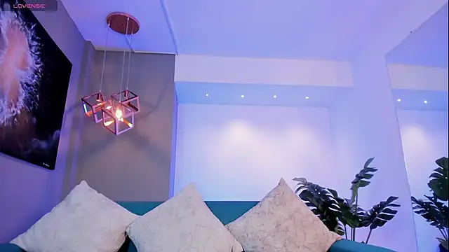 VenusCooper online show from February 20, 7:47 pm