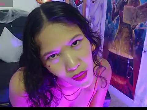 Snapshot of Adriana_Belle chatting on October 8, 8:35 pm Adriana Belle online show from October 8, 8:35 pm