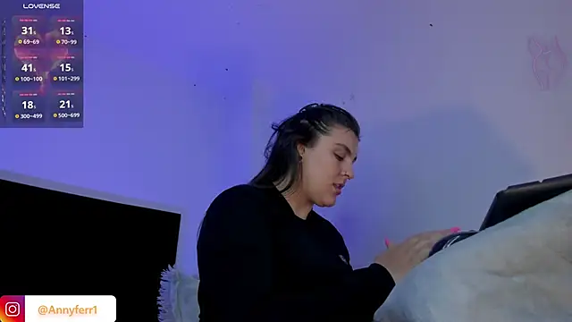 Anny ferrer1 online show from April 19, 12:43 am