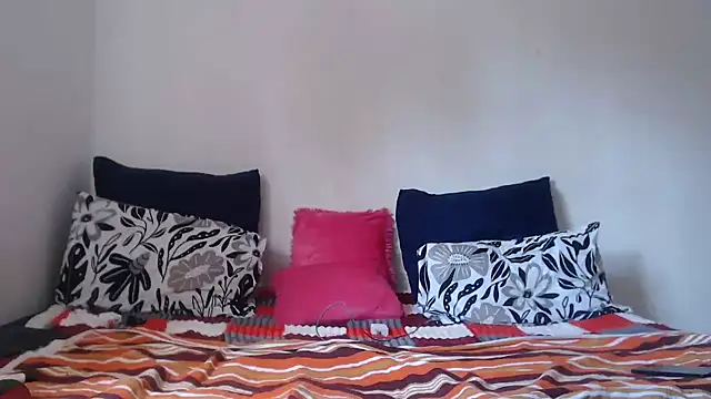 PIXIEBITCHXXX26 online show from November 21, 11:34 am