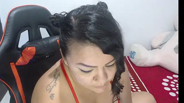 emily sexxx online show from November 10, 5:46 am