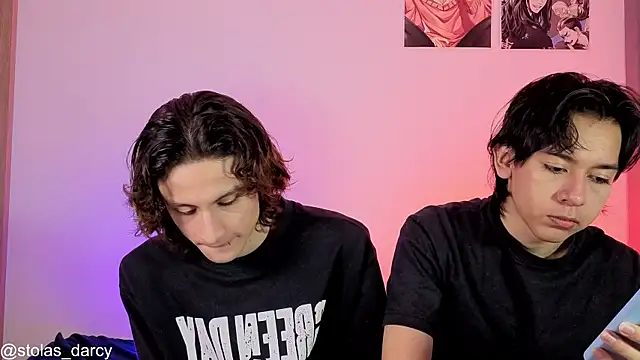 Darcy and Stolas online show from July 12, 10:16 am