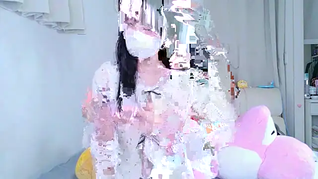 hana-08787- online show from March 8, 5:28 pm