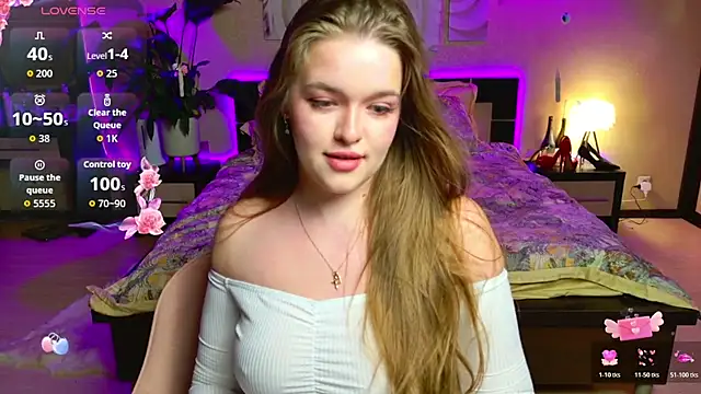 EmilyWhispers online show from April 20, 9:07 pm