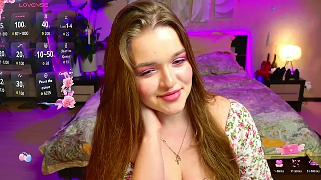 EmilyWhispers online show from April 25, 8:50 pm