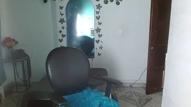 Ebony luna online show from February 25, 8:29 pm