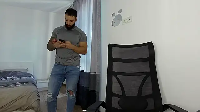 MasculineGuy99 online show from October 9, 6:28 am