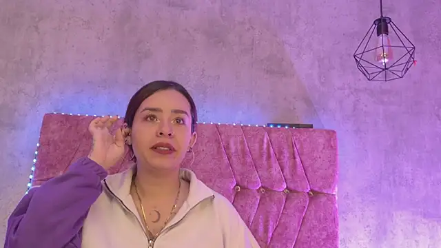Mia lopez 1 online show from June 3, 8:37 am