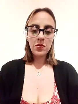 Snapshot of Jade_1-9 chatting on October 10, 7:19 pm Jade 1-9 online show from October 10, 7:19 pm