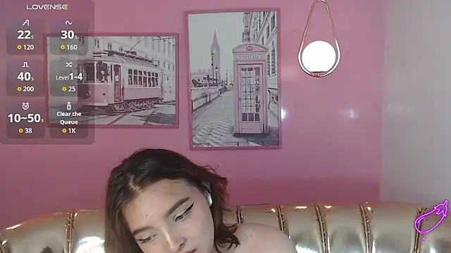 mia foster t online show from January 9, 6:23 pm