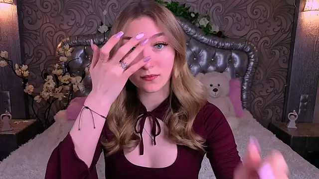 AngelAnabelle online show from April 22, 1:52 pm