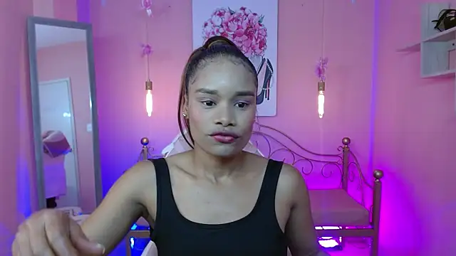 ingrid03 taffur online show from April 4, 7:02 pm