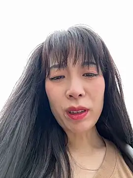 yourkeer online show from April 10, 7:36 am