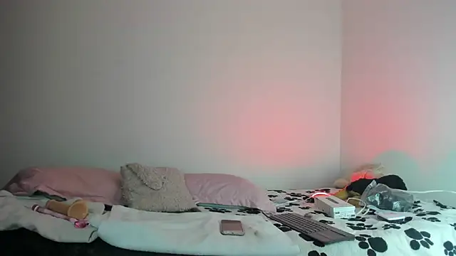 ValeStone online show from November 27, 1:19 am