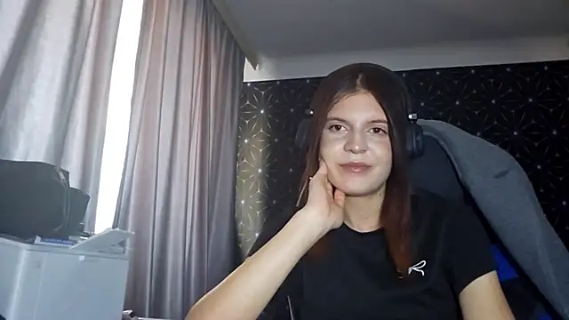 LissaKradfer online show from October 18, 7:22 am