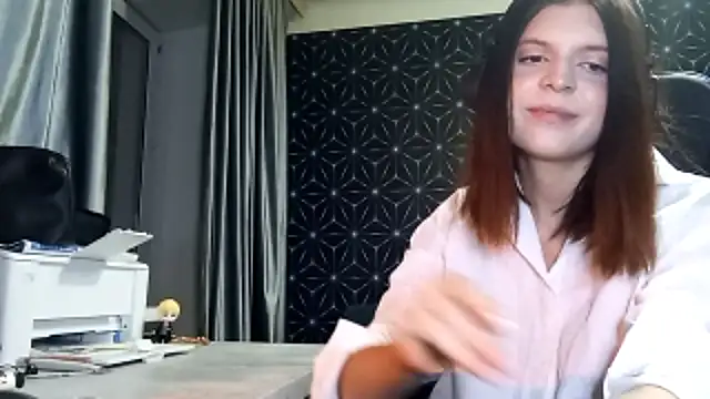 LissaKradfer online show from October 11, 1:47 pm