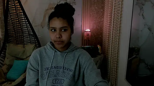 AriaVega online show from April 27, 12:57 pm