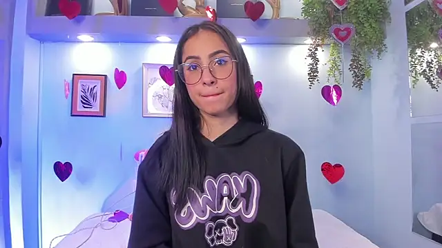 Alana Martinez  online show from February 11, 12:50 pm