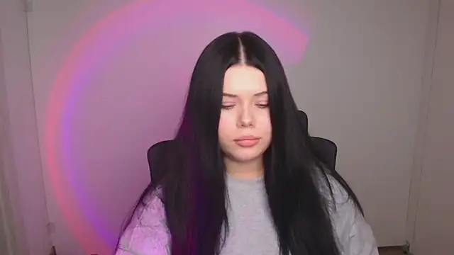 Mona Esty online show from October 22, 5:29 pm