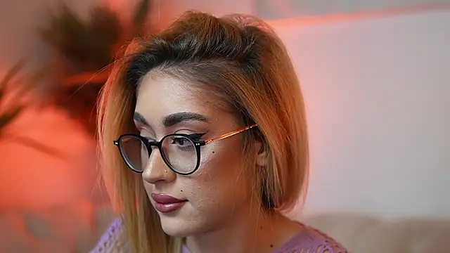 AileenKiss online show from March 4, 10:27 pm