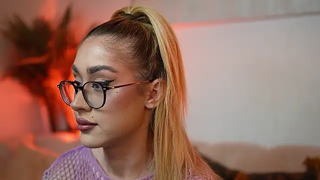 AileenKiss online show from February 17, 10:20 pm