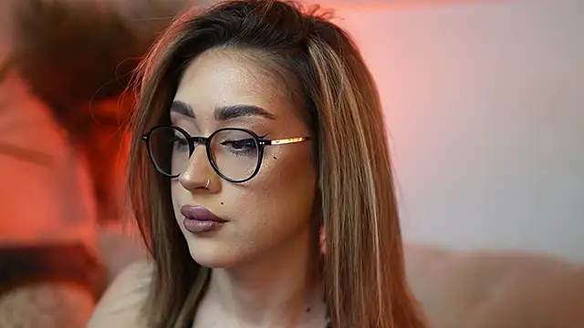 AileenKiss online show from April 23, 8:11 pm