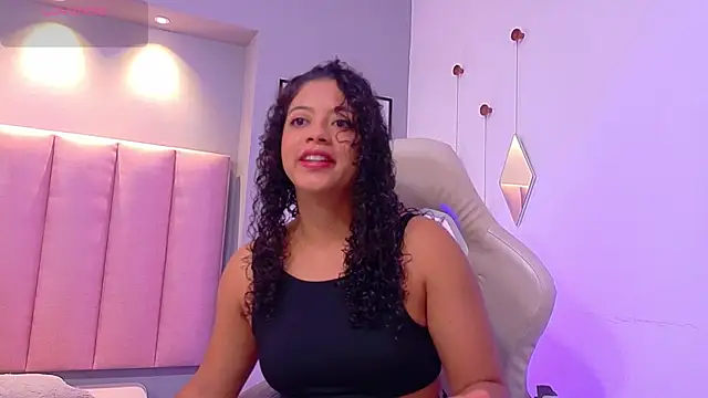 CamilaLevy online show from December 1, 12:19 pm