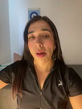 SabrinaEvanss  online show from April 25, 8:17 pm