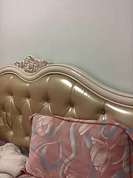 Mile-m online show from April 22, 12:24 pm