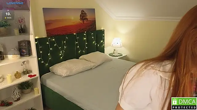 Eileen Burton online show from April 24, 6:44 pm