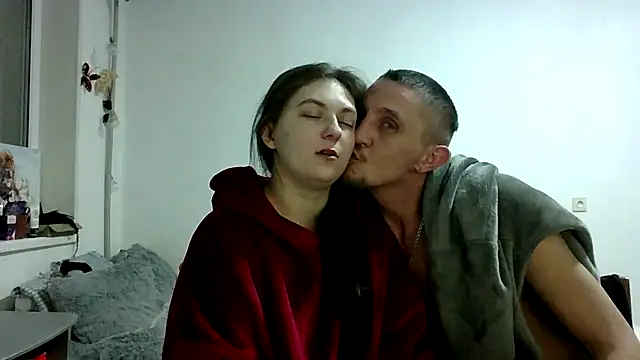 Twolatte1520 online show from January 15, 10:05 pm