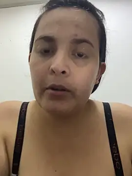 Snapshot of Anyhot_latina chatting on October 14, 1:08 am Anyhot latina online show from October 14, 1:08 am
